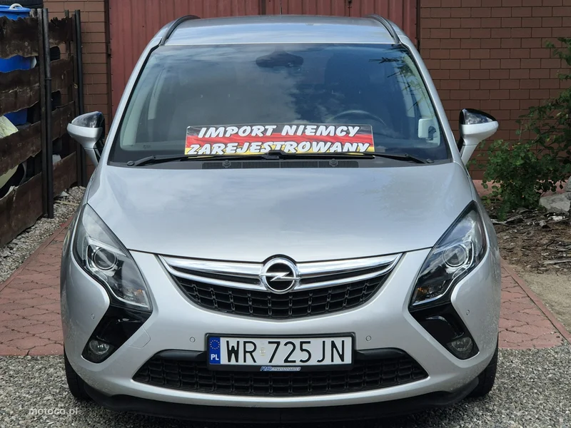 Opel Zafira C Tourer 2