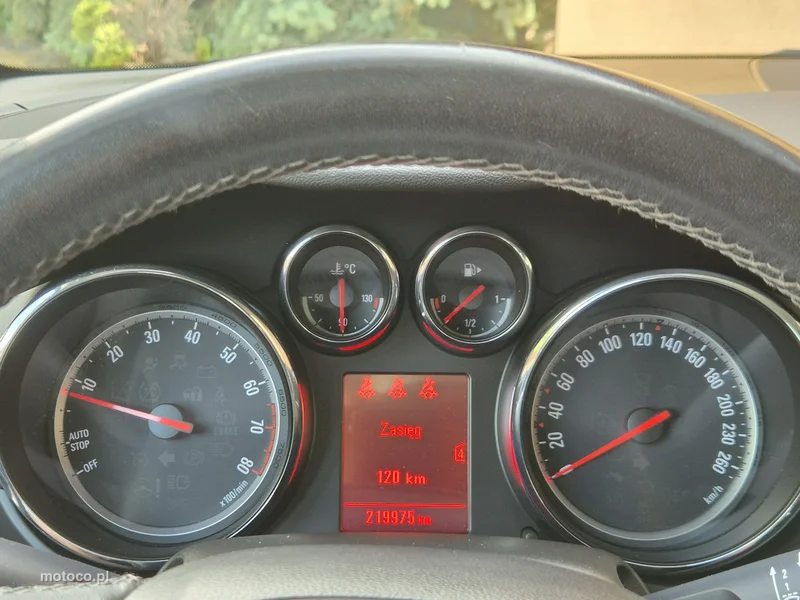 Opel Zafira C Tourer 14