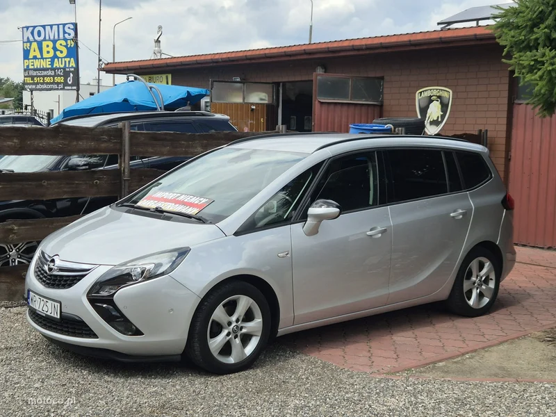 Opel Zafira C Tourer 3