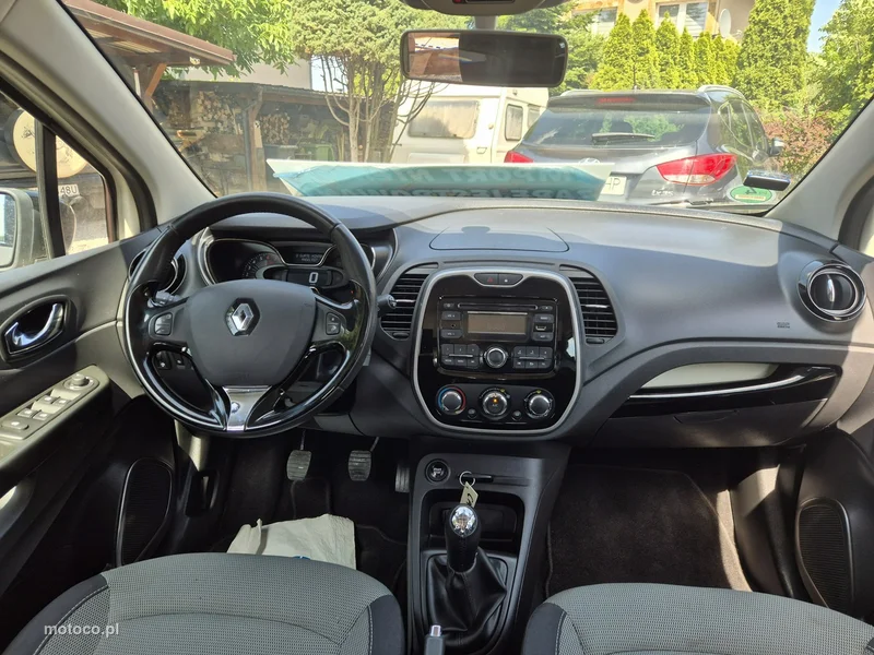 Renault Captur I 11