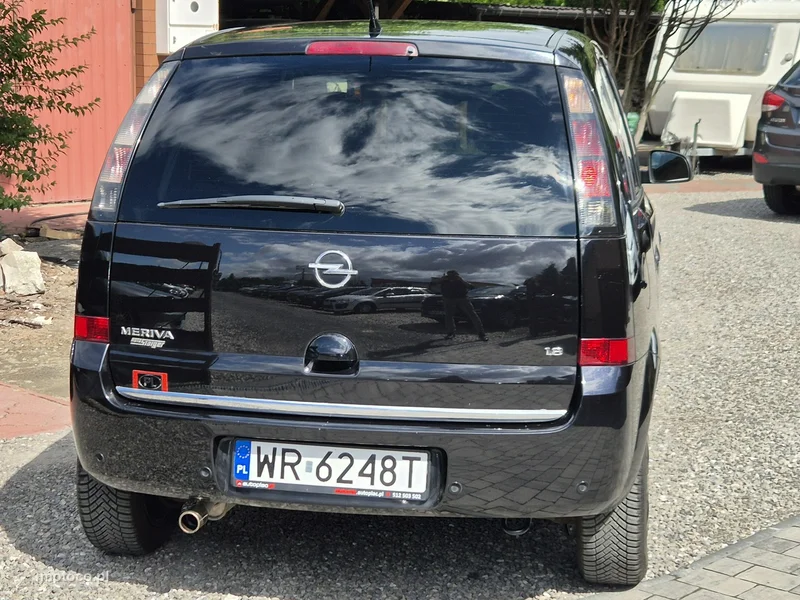 Opel Meriva A 8