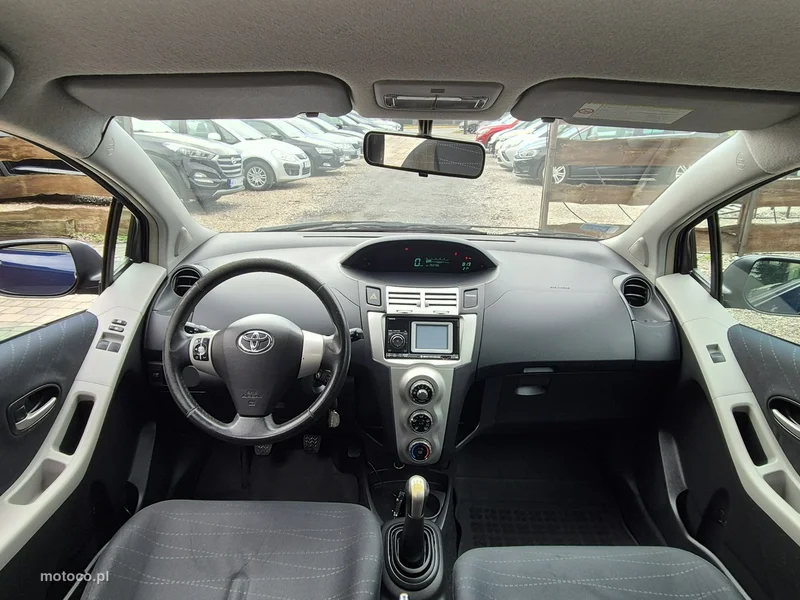 Toyota Yaris XP90 14