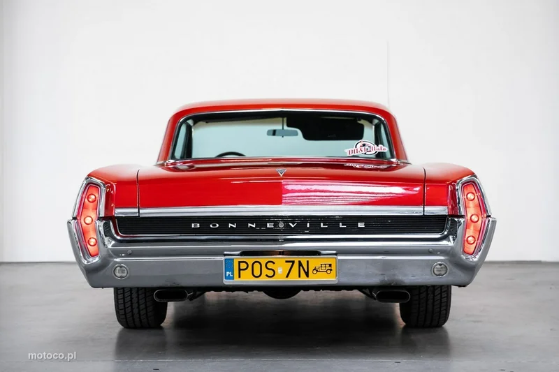 Pontiac Bonneville 15