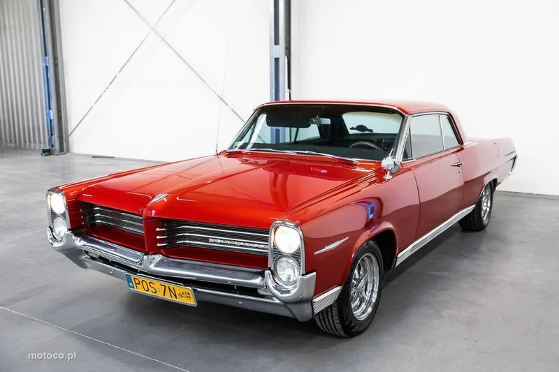 Pontiac Bonneville 3