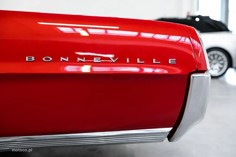 Pontiac Bonneville 25