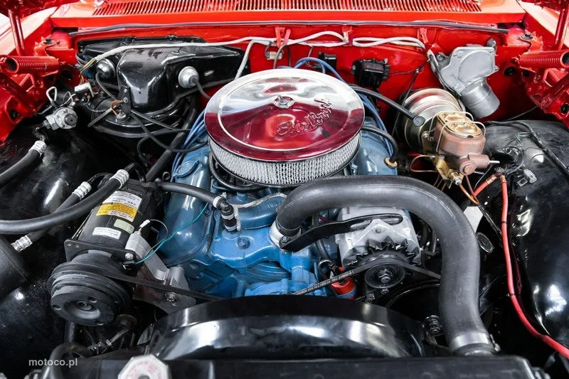 Pontiac Bonneville 32