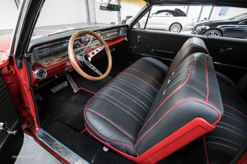 Pontiac Bonneville 34