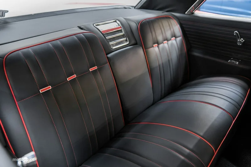 Pontiac Bonneville 38