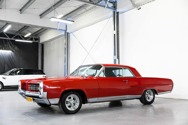 Pontiac Bonneville 5
