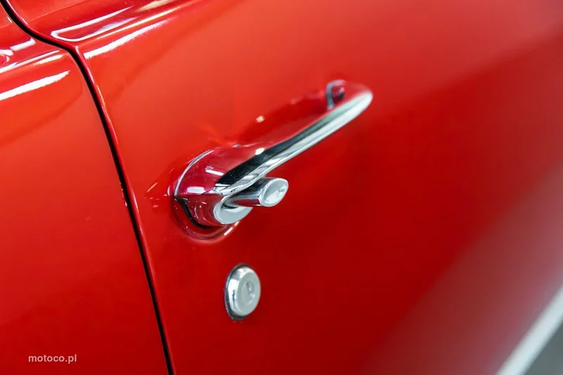 Pontiac Bonneville 53
