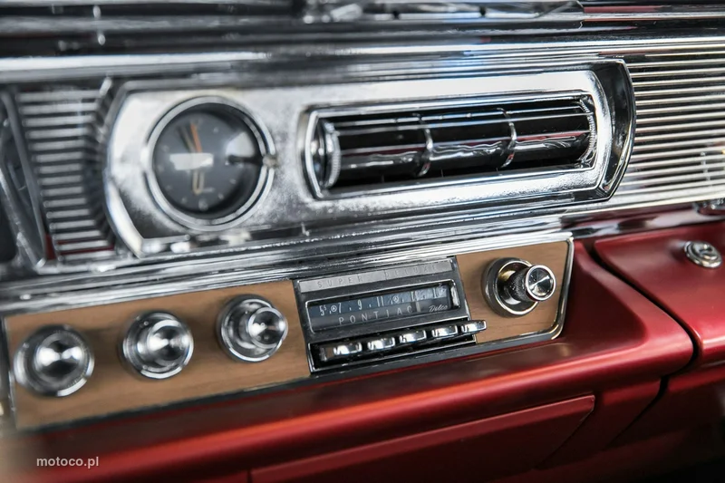Pontiac Bonneville 69