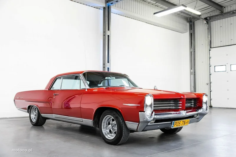 Pontiac Bonneville 9