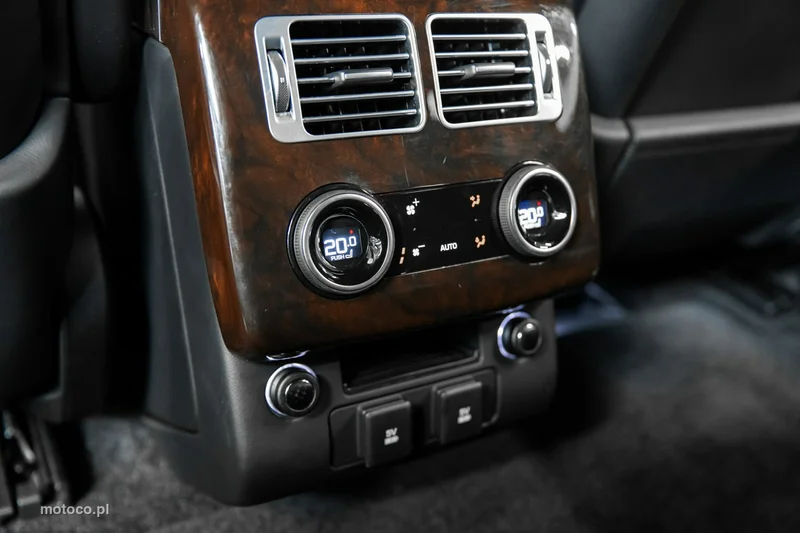 Land Rover Range Rover 31