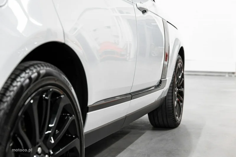 Land Rover Range Rover 77