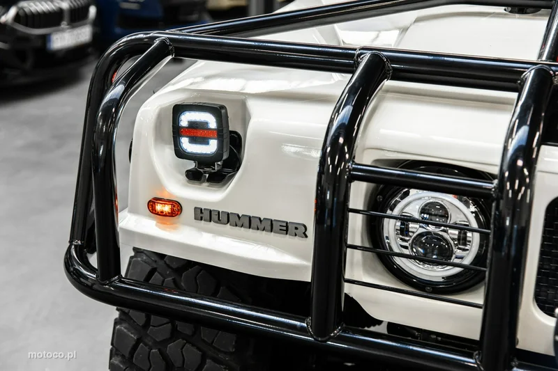 Hummer H1 16