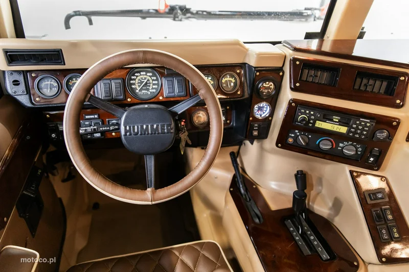 Hummer H1 36