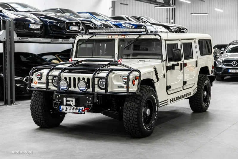 Hummer H1 52
