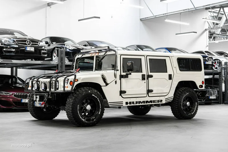 Hummer H1 54