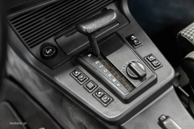 BMW Seria 6 E24 635 37