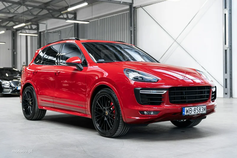 Porsche Cayenne 92A Cayenne GTS 5