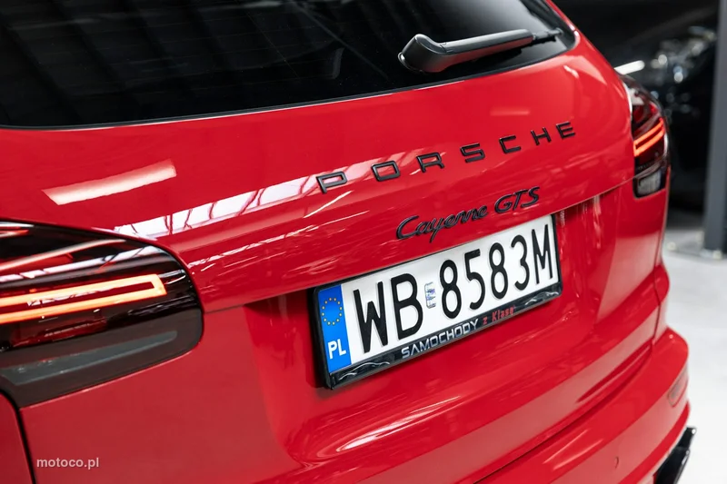 Porsche Cayenne 92A Cayenne GTS 48
