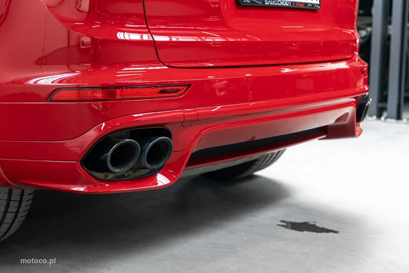 Porsche Cayenne 92A Cayenne GTS 49