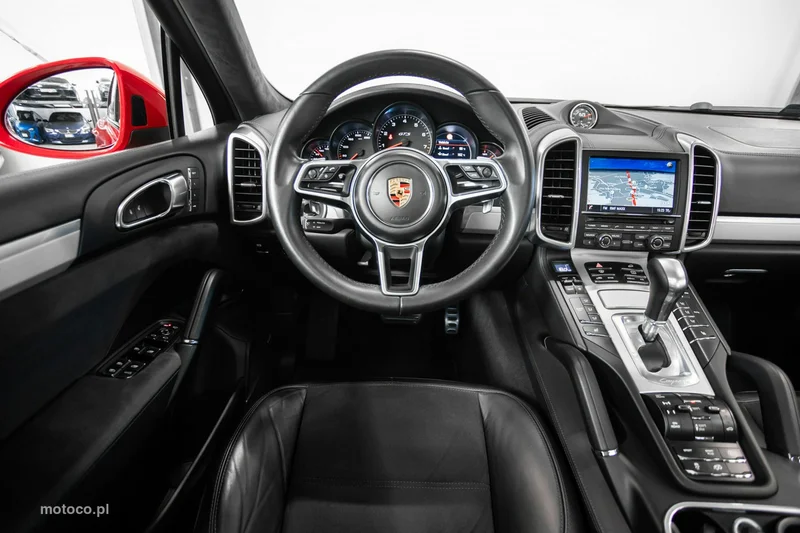 Porsche Cayenne 92A Cayenne GTS 53
