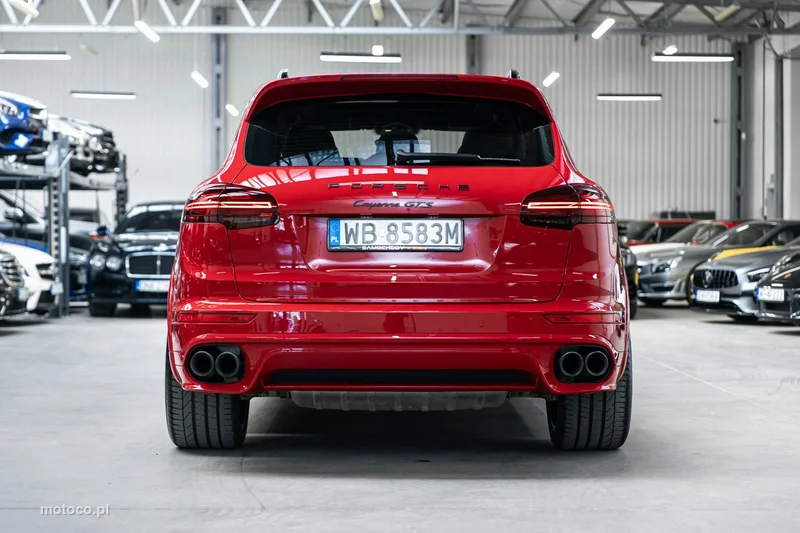 Porsche Cayenne 92A Cayenne GTS 9