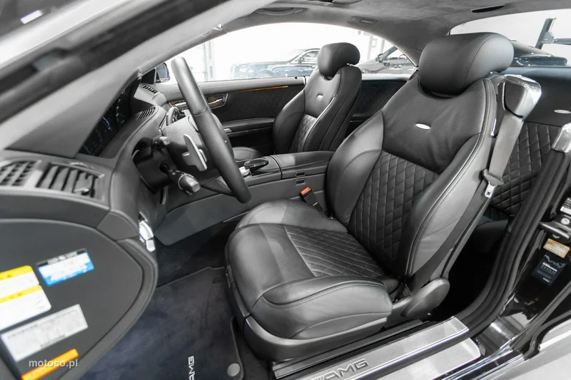 Mercedes-Benz CL C216 CL 65 AMG 44