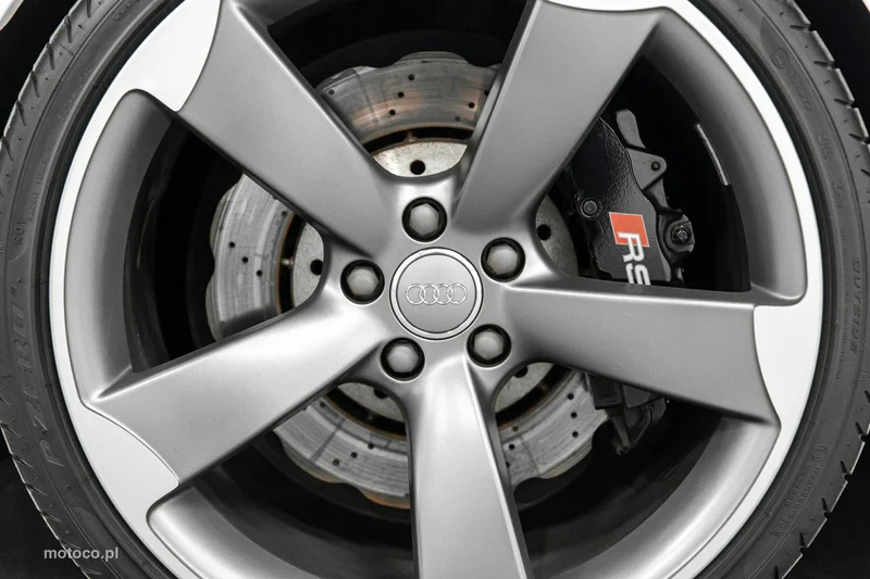 Audi RS4 B8 12