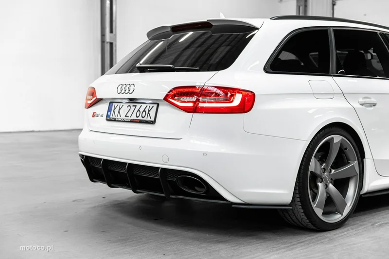 Audi RS4 B8 13