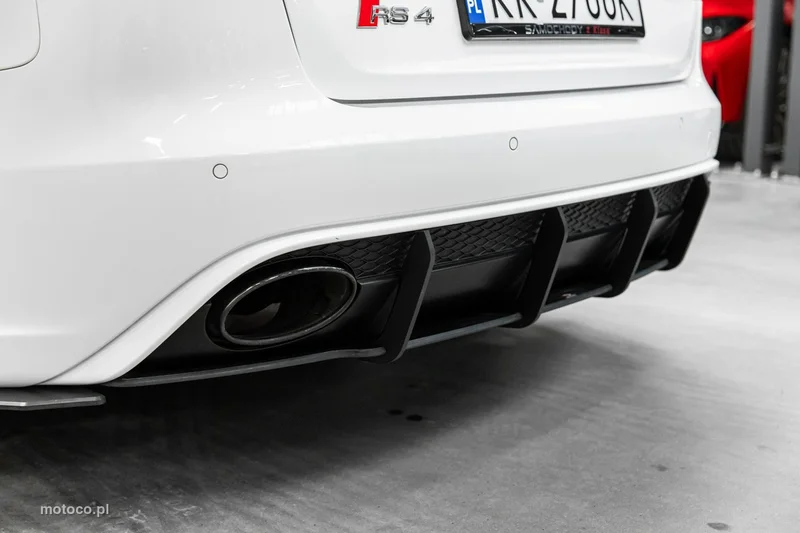 Audi RS4 B8 14