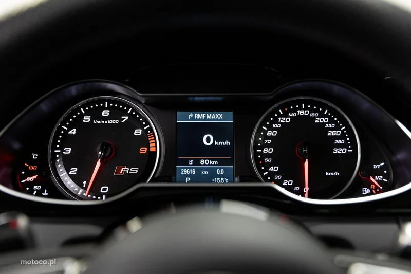 Audi RS4 B8 38