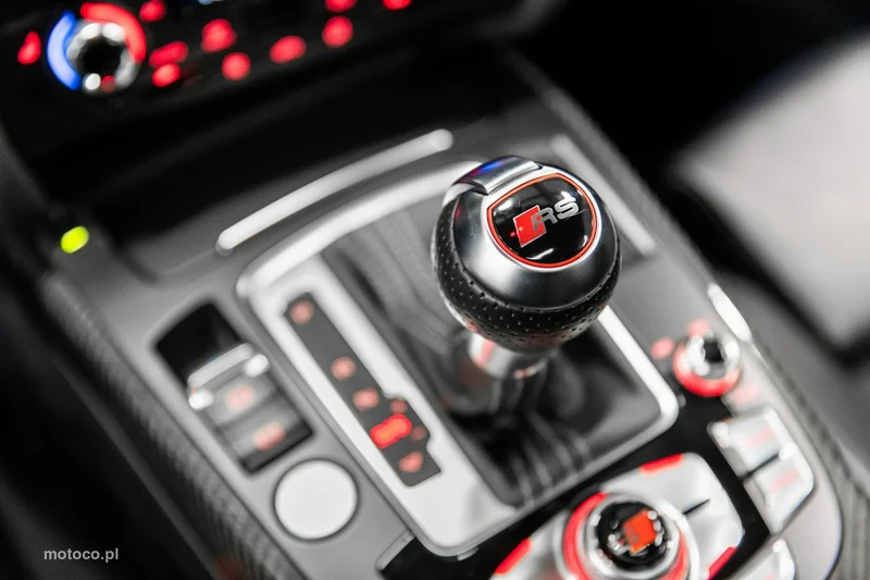 Audi RS4 B8 69