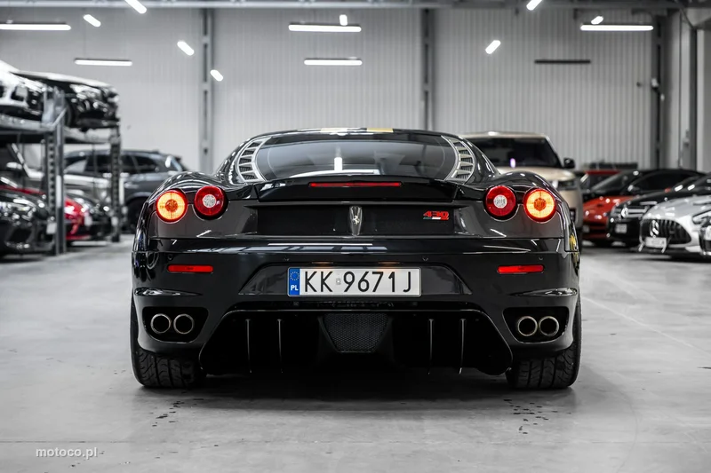 Ferrari F430 4