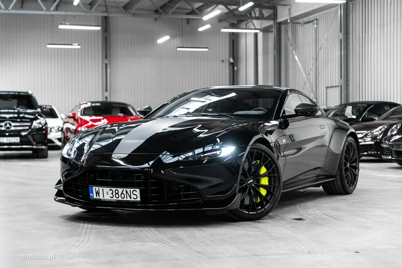 Aston Martin Vantage 46
