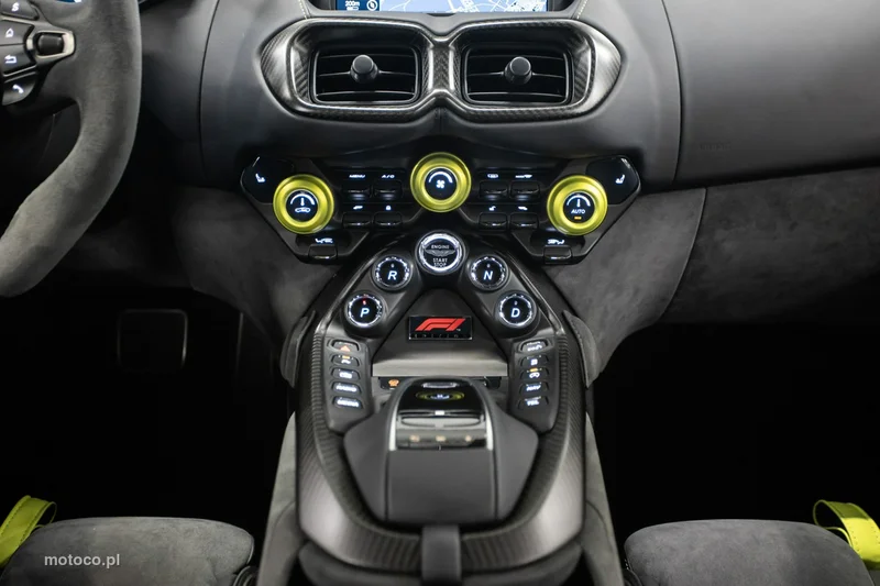 Aston Martin Vantage 60