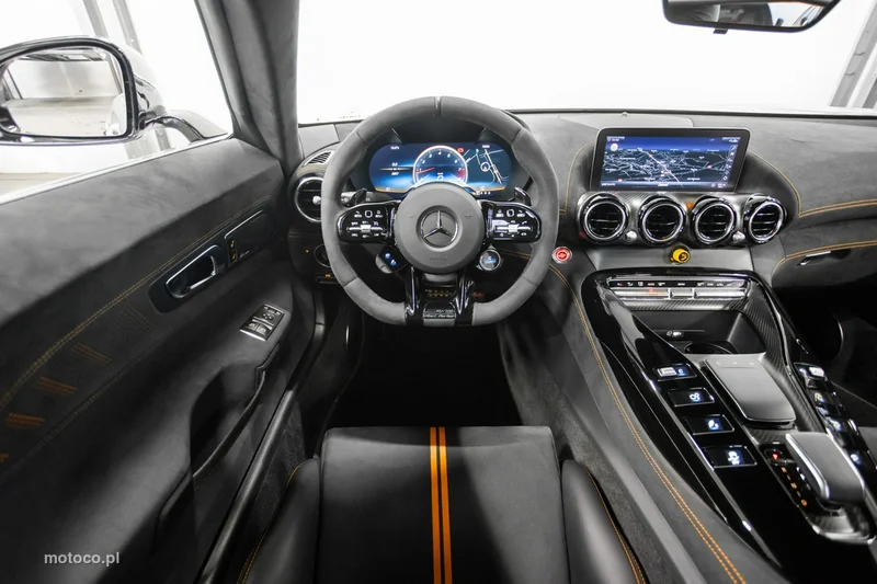 Mercedes-Benz AMG GT Black Series 35