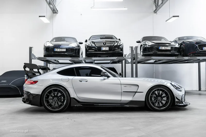 Mercedes-Benz AMG GT Black Series 6