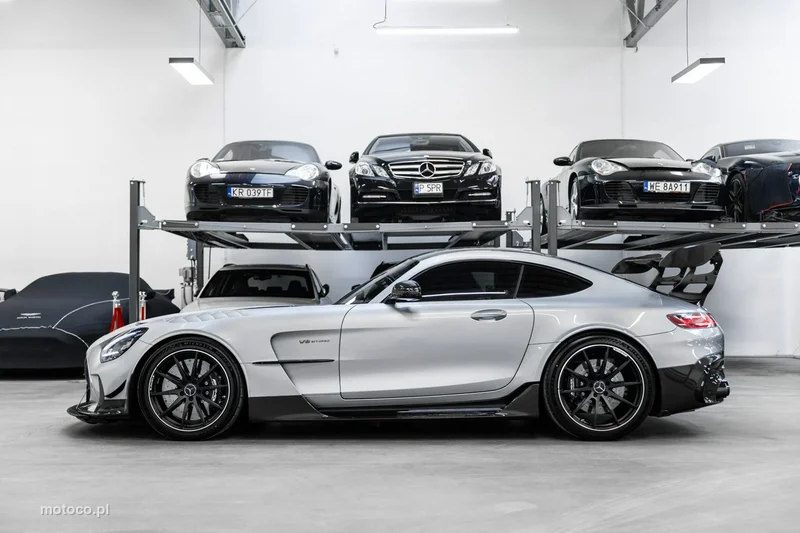 Mercedes-Benz AMG GT Black Series 7