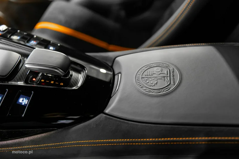 Mercedes-Benz AMG GT Black Series 70