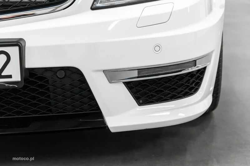 Mercedes-Benz Klasa C W204 C 63 AMG 69
