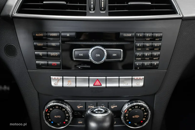 Mercedes-Benz Klasa C W204 C 63 AMG 29