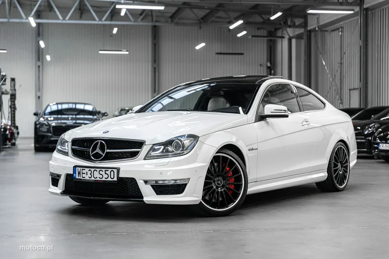 Mercedes-Benz Klasa C W204 C 63 AMG 65