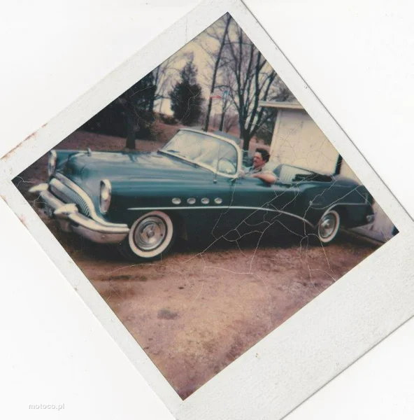 Buick Roadmaster 19