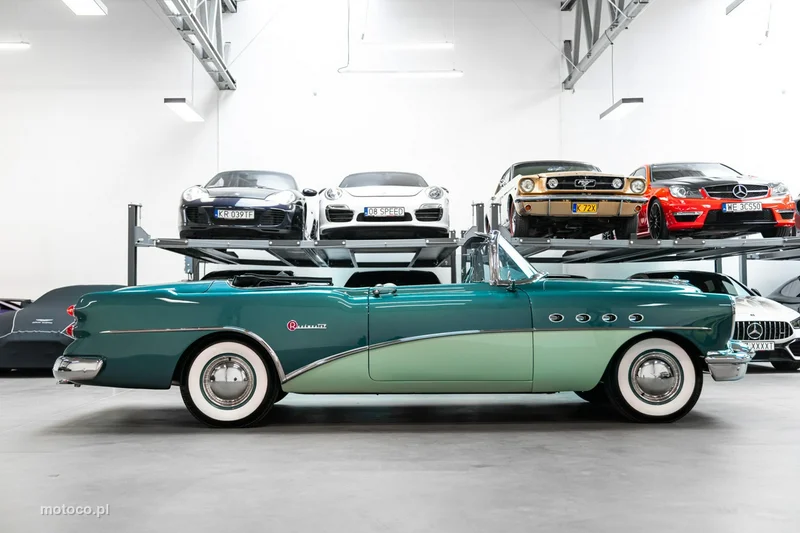 Buick Roadmaster 57