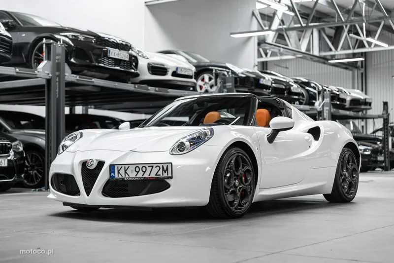 Alfa Romeo 4C 13