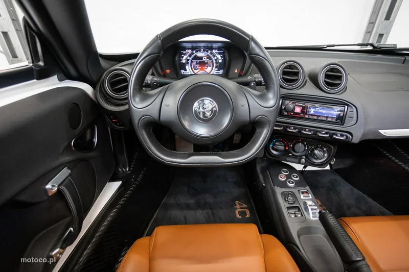 Alfa Romeo 4C 26