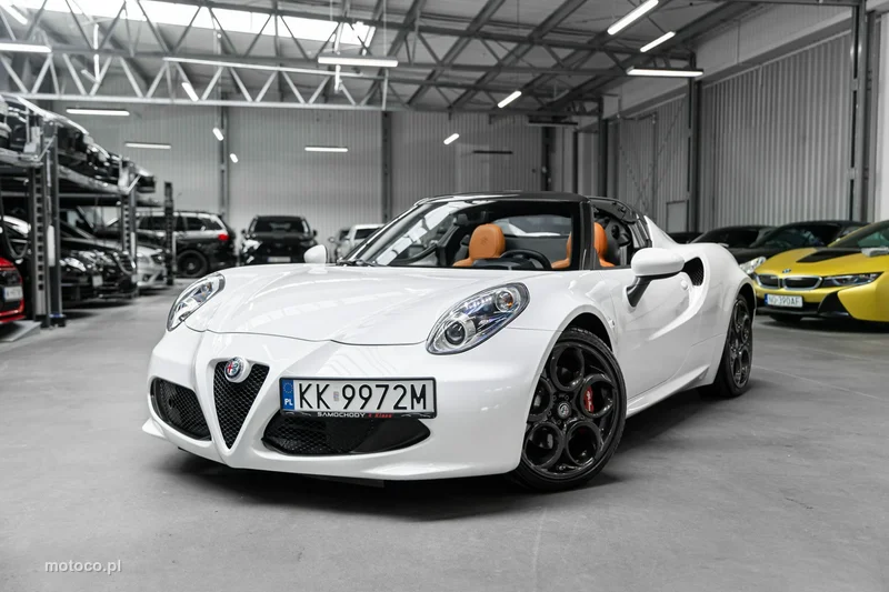 Alfa Romeo 4C 44
