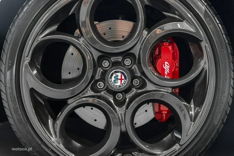 Alfa Romeo 4C 52